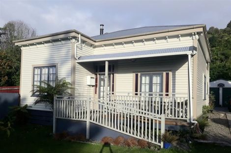 Photo of property in 21 Kilgour Road, Greymouth, 7805