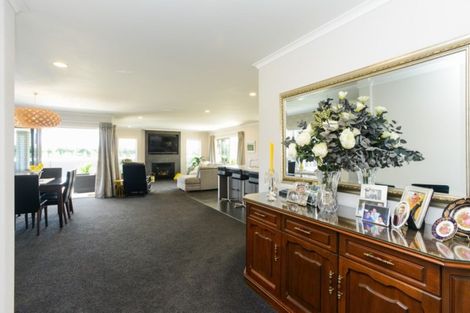 Photo of property in 106 Mount Herbert Road, Waipukurau, 4200