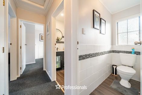 Photo of property in 33 Fenchurch Grove, Stokes Valley, Lower Hutt, 5019