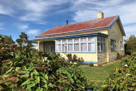 Photo of property in 15 Moffat Street, Nightcaps, 9630