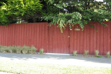 Photo of property in 5 Haslett Place, Upper Riccarton, Christchurch, 8041