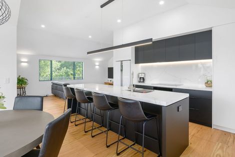 Photo of property in 2 Minchin Crescent, St Andrews, Hamilton, 3200