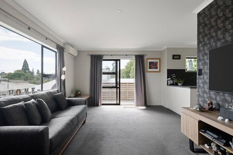 Photo of property in 2/10 Chisnall Street, Stoke, Nelson, 7011