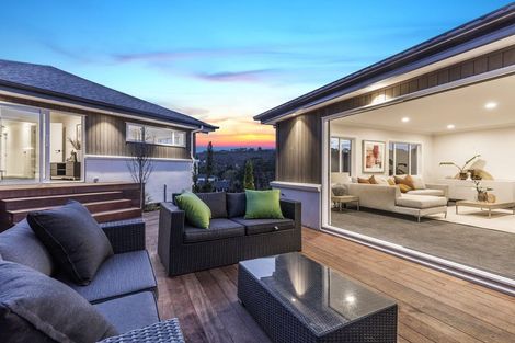 Photo of property in 11 Henry Blyth Lane, Greenhithe, Auckland, 0632