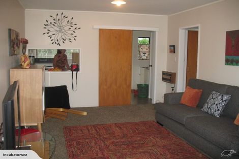 Photo of property in 3/3 Miro Street, Helensville, 0800