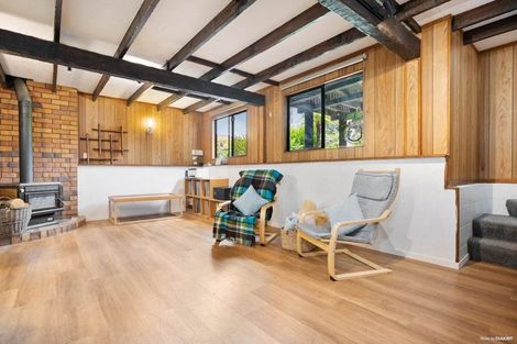 Photo of property in 9 Kingussie Place, Highland Park, Auckland, 2010