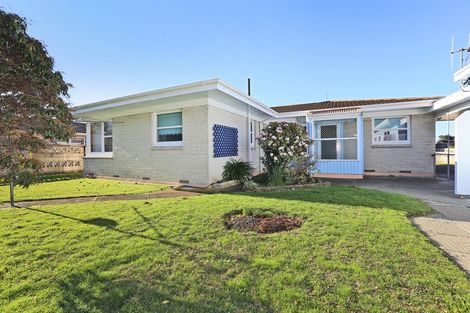 Photo of property in 81 Flaxmere Avenue, Flaxmere, Hastings, 4120