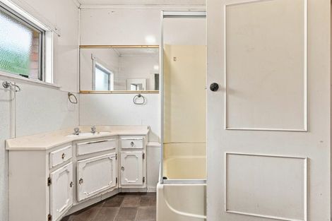 Photo of property in 10 Jellicoe Street, Morningside, Whangarei, 0110