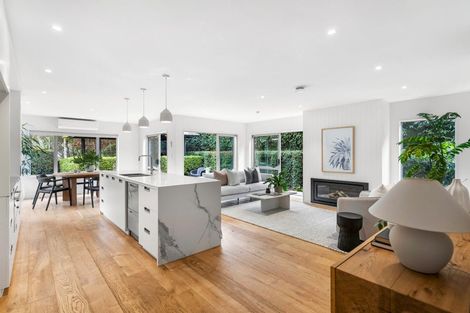 Photo of property in 22c Waipa Street, Birkenhead, Auckland, 0626