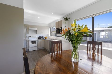 Photo of property in 49a Queen Road, Bellevue, Tauranga, 3110