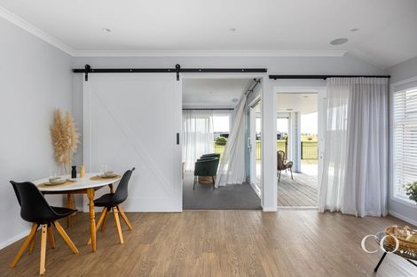 Photo of property in 5 Jeffs Way, Papamoa Beach, Papamoa, 3118