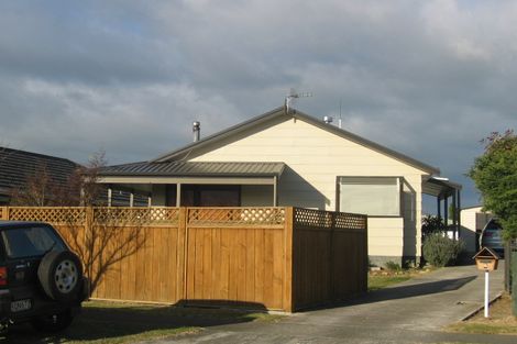 Photo of property in 6 Cormack Place, Greenmeadows, Napier, 4112