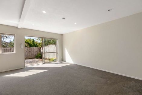Photo of property in 6/45a Swanson Road, Henderson, Auckland, 0610