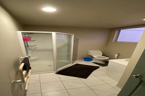 Photo of property in 2/37 Mills Road, Brooklyn, Wellington, 6021