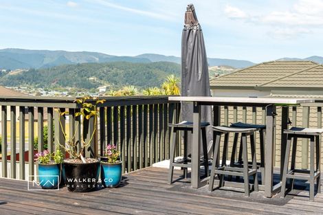 Photo of property in 16 Kirton Drive, Riverstone Terraces, Upper Hutt, 5018