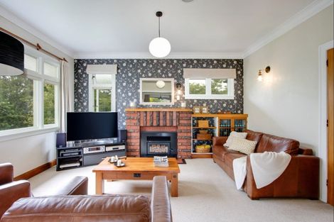 Photo of property in 26 Bowling Road, Greenmeadows, Napier, 4112