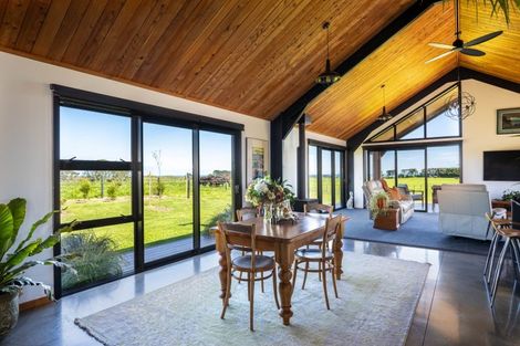 Photo of property in 31 Kaihihi Road, Okato, New Plymouth, 4381