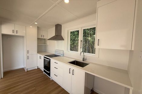 Photo of property in 212 Beach Haven Road, Beach Haven, Auckland, 0626