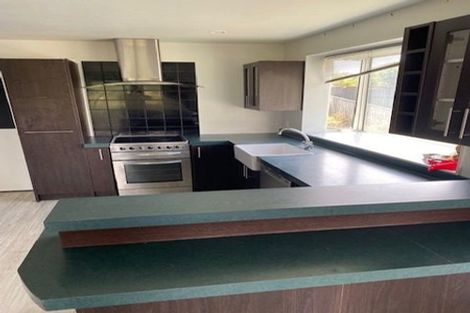 Photo of property in 43 Tongariro Drive, Aotea, Porirua, 5024