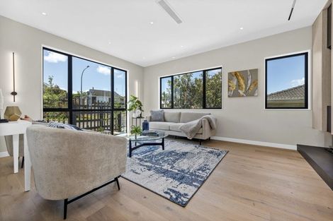 Photo of property in 202 Clovelly Road, Bucklands Beach, Auckland, 2012