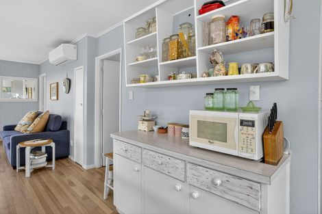 Photo of property in 11 Kendale Drive, Leigh, 0985