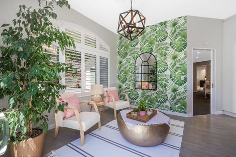 Photo of property in 56 Kakariki Grove, Waikanae, 5036