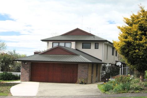 Photo of property in 8 Pamir Place, Welcome Bay, Tauranga, 3112