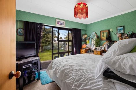 Photo of property in 27 Standish Street, Inglewood, 4330