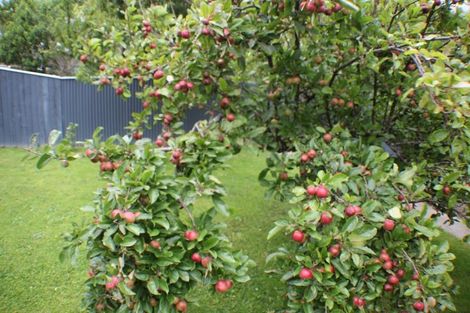 Photo of property in 26 Hewer Crescent, Naenae, Lower Hutt, 5011