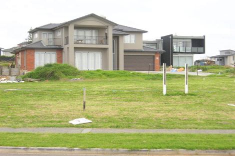 Photo of property in 57 Compass Way, Half Moon Bay, Auckland, 2012