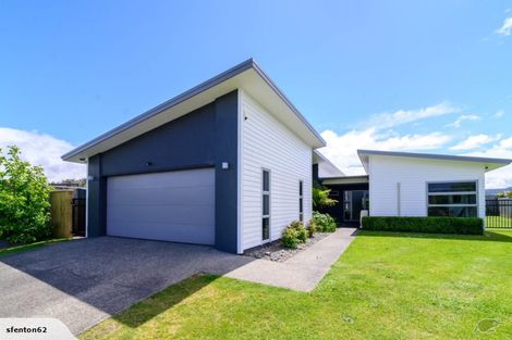 Photo of property in 18 Baxendale Drive, Matipo Heights, Rotorua, 3015