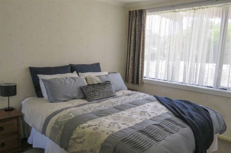 Photo of property in 35 Grove Bush Woodlands Road, Woodlands, Invercargill, 9871