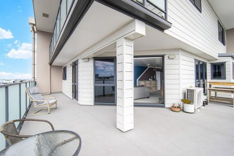 Photo of property in 4/9 Freeman Way, Manukau, Auckland, 2104