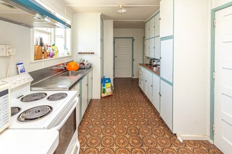 Photo of property in 25 Harper Street, Gonville, Whanganui, 4501