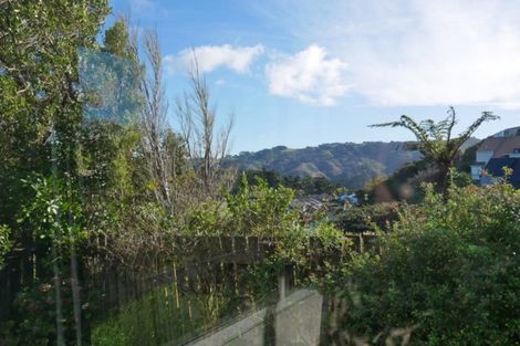 Photo of property in 14b Oakleigh Street, Maungaraki, Lower Hutt, 5010