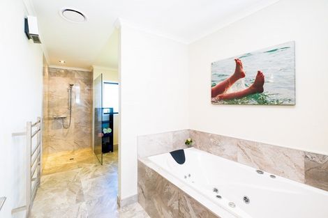 Photo of property in 229 Eskridge Drive, Eskdale, Napier, 4182