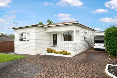 Photo of property in 81 Lynwood Road, New Lynn, Auckland, 0600