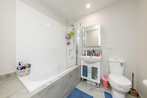 Photo of property in 7 Riroriro Close, Papakura, 2110