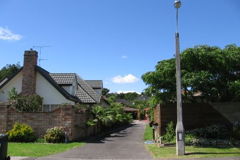 Photo of property in 36 Uppingham Crescent, Hillcrest, Auckland, 0627