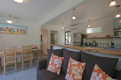 Photo of property in Atholwood Luxury Accommodation, 118 Bronte Road East, Bronte, Upper Moutere, 7173