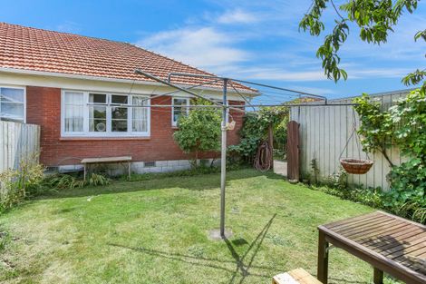 Photo of property in 2/101a Clevedon Road, Papakura, 2110