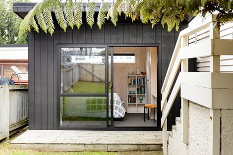 Photo of property in 38 May Street, Mount Maunganui, 3116