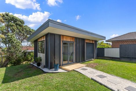 Photo of property in 16 North Crest Drive, Onerahi, Whangarei, 0110