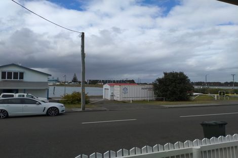 Photo of property in 13-14 Meeanee Quay, Westshore, Napier, 4110