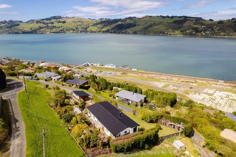 Photo of property in 41 Adderley Terrace, Ravensbourne, Dunedin, 9022