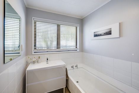 Photo of property in 4 Laurent Place, Greenmeadows, Napier, 4112