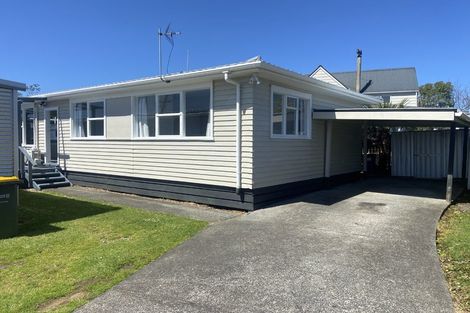 Photo of property in 403 Hobsonville Road, Hobsonville, Auckland, 0618