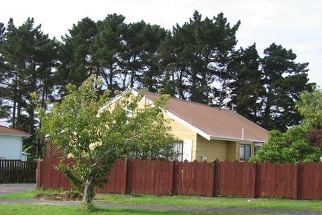 Photo of property in 7 Granville Drive, Massey, Auckland, 0614