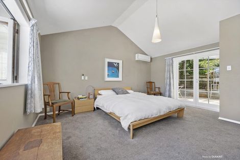 Photo of property in 19 Scarborough Terrace, Mount Victoria, Wellington, 6011