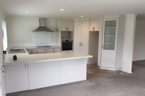 Photo of property in 4 Rolling Stone Rise, Tikipunga, Whangarei, 0112